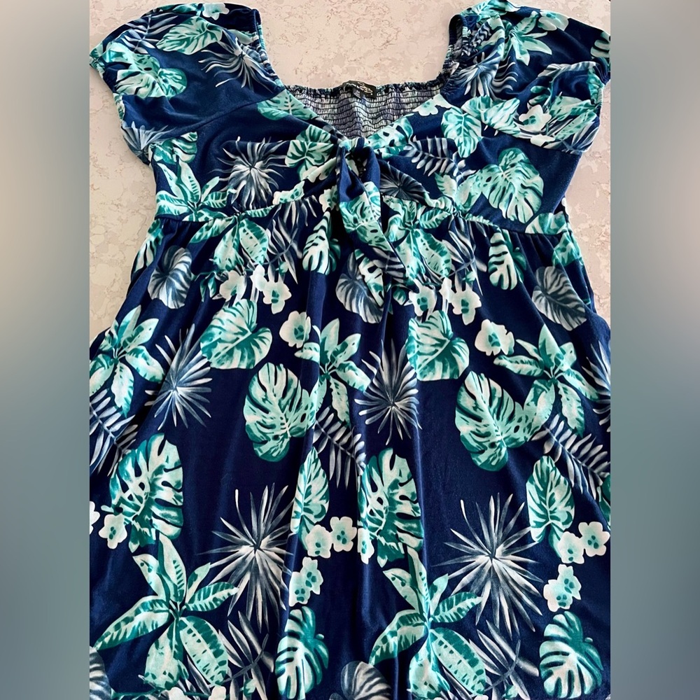 Tropical Floral Print Keyhole Self-Tie Dress, Suzanne Betro, Plus Size 3X